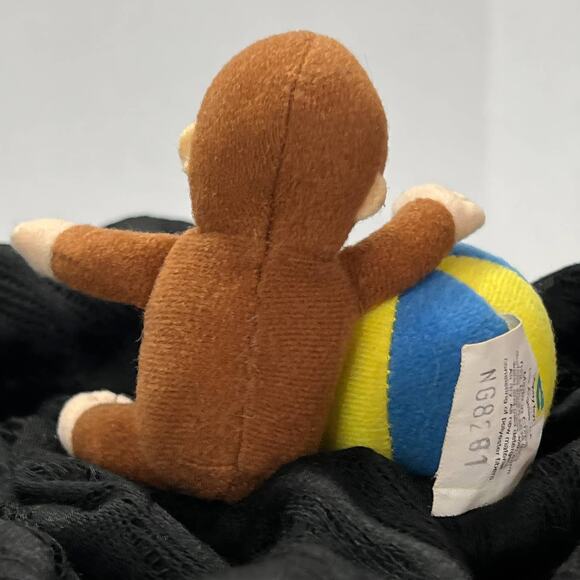 Miniature Vintage Curious George Plush Toy Collectible with Circus Ball 4" - Picture 7 of 15